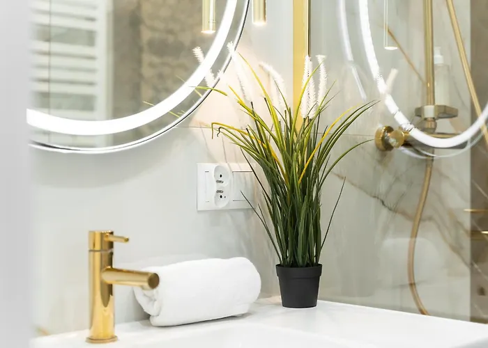 Margi Stella - Luna - Milky Basen Pool Sauna *